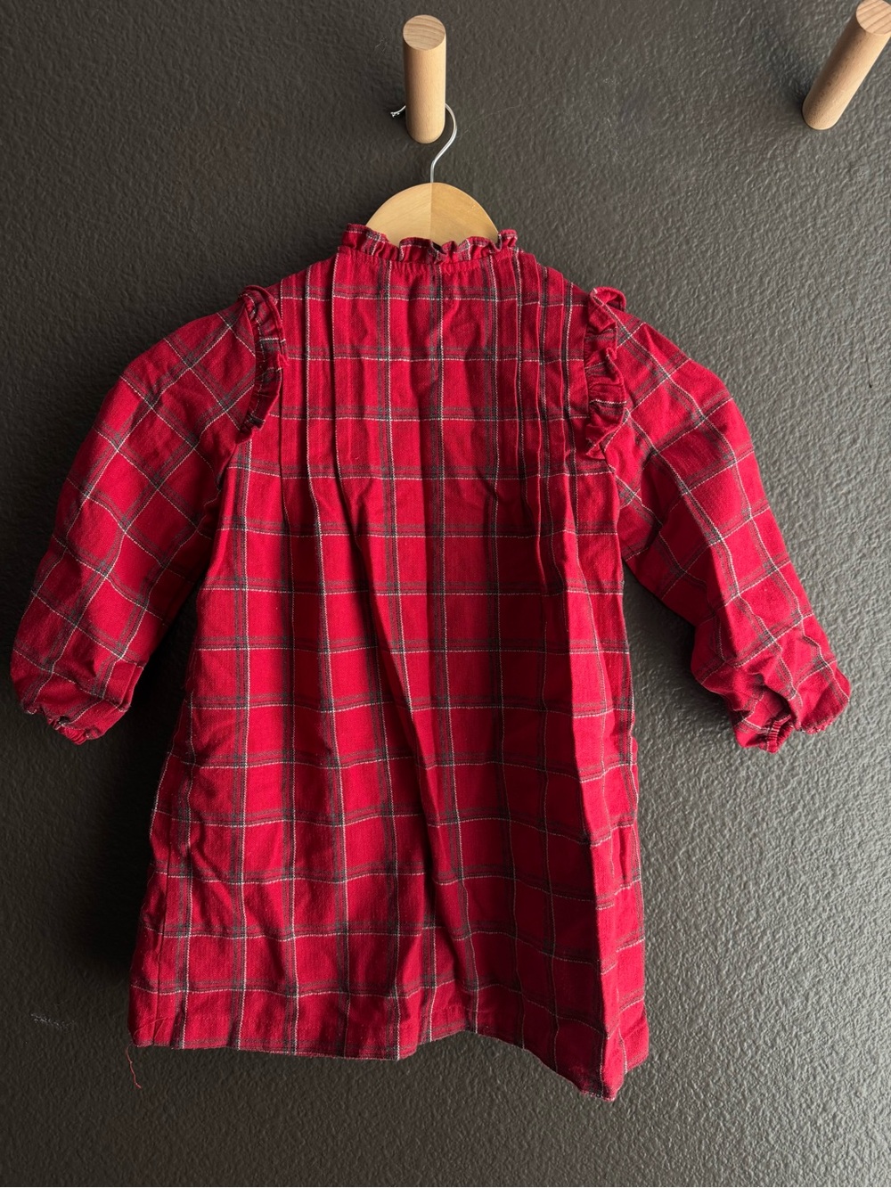 Zara Red Plaid Ruffle-Shoulder Button Dress - Picture 4 of 5